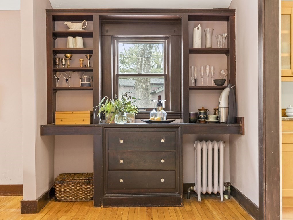 10 West Riding Street Wellesley, MA 02482 - Photo 8 of 21