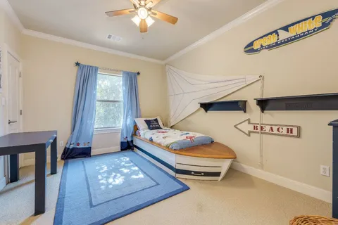 $1,095,000 | 2401 Hunters Green Court, Austin, TX 78732