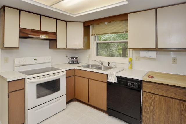801 Newgate Road Kalamazoo, MI 49006 - Photo 9 of 24 Additional Photo