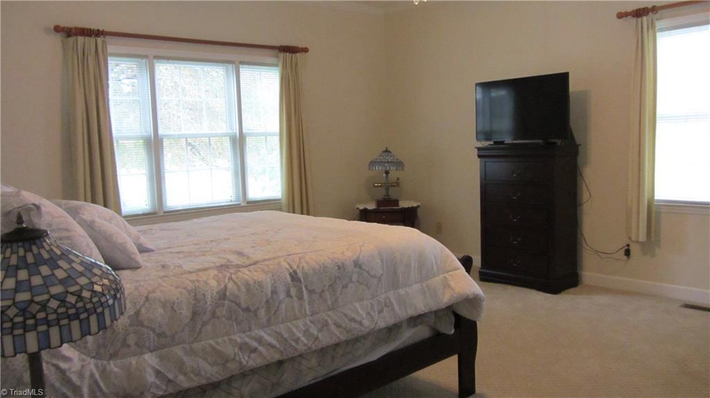 222 High Meadows Road Advance, NC 27006 - Photo 9 of 23 Gallery Image 9