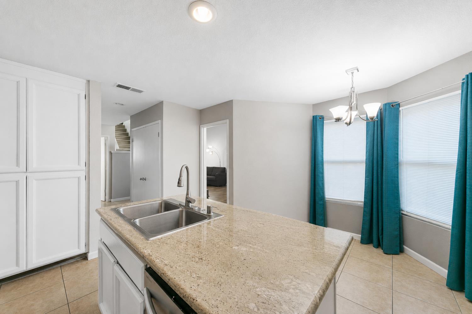 1425 West Swain Road, Unit 13 Stockton, CA 95207 - Photo 15 of 31