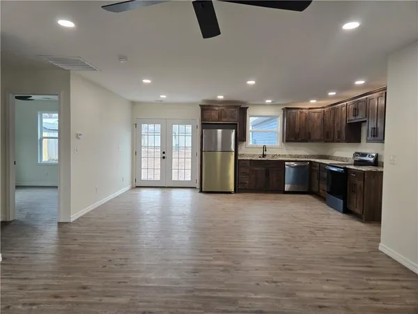 $210,000 | 603 West 2nd Street, Pittsburg, KS 66762