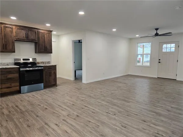 $210,000 | 603 West 2nd Street, Pittsburg, KS 66762