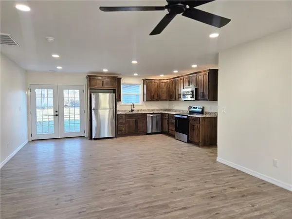 $210,000 | 603 West 2nd Street, Pittsburg, KS 66762