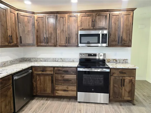 $210,000 | 603 West 2nd Street, Pittsburg, KS 66762