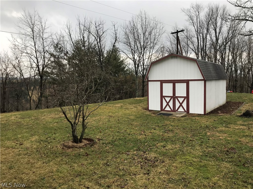 54540 Sunny Acres Road Bellaire, OH 43906 - Photo 4 of 29 Gallery Image 4