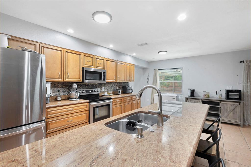 10951 Peppertree Lane Port Richey, FL 34668 - Photo 20 of 40