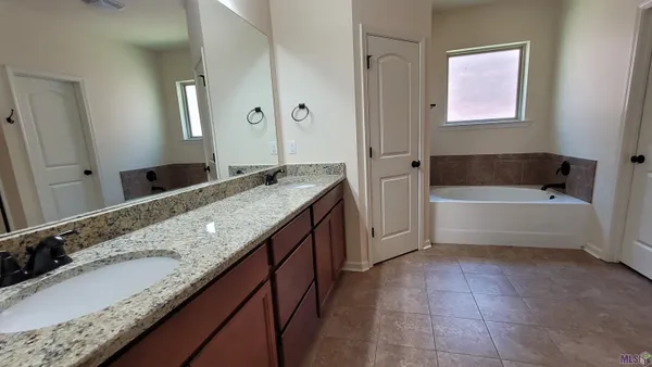 $1,850 | 14411 Tanya Drive, Gonzales, LA 70737