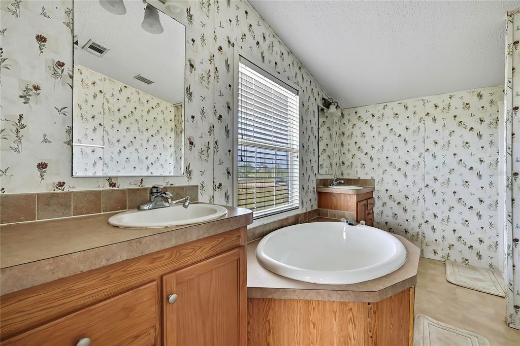 11089 Fulmar Road Weeki Wachee, FL 34614 - Photo 29 of 60