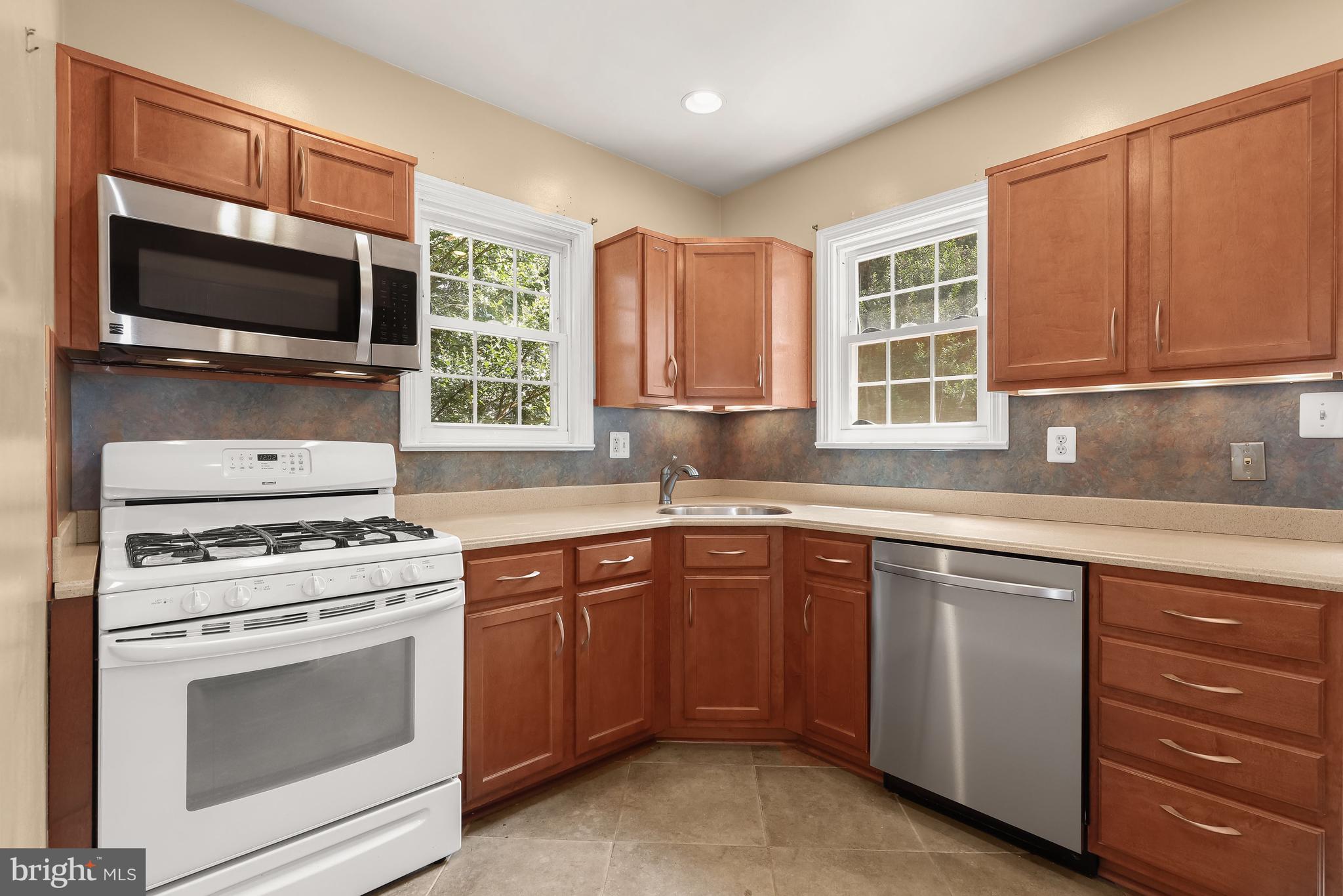 504 Pershing Drive Silver Spring, MD 20910 - Photo 5 of 45 Kitchen