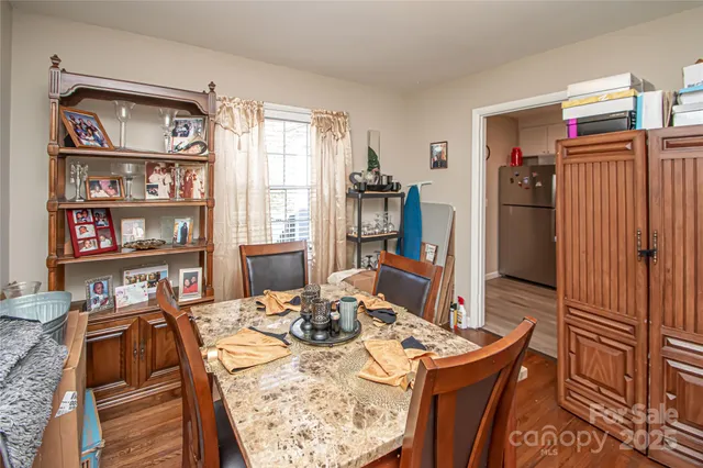 $425,000 | 1741 Dallas Avenue, Unit L11, Charlotte, NC 28205