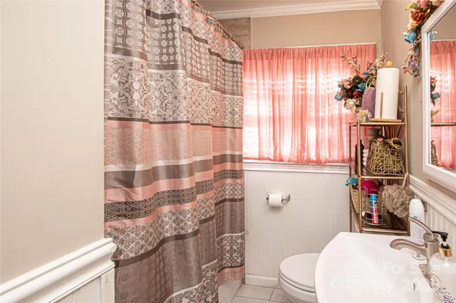 $425,000 | 1741 Dallas Avenue, Unit L11, Charlotte, NC 28205