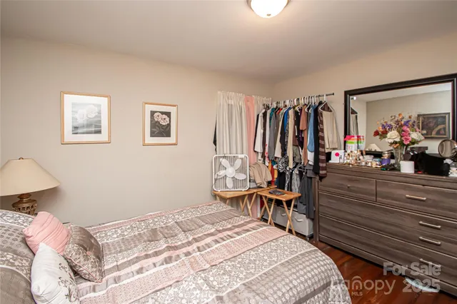 $425,000 | 1741 Dallas Avenue, Unit L11, Charlotte, NC 28205