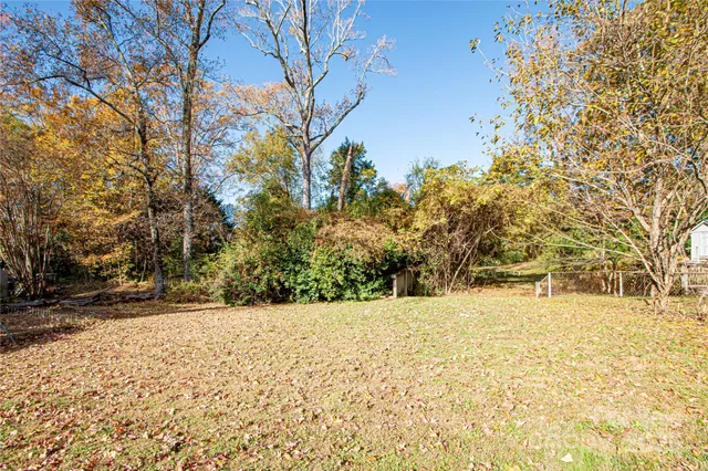 $425,000 | 1741 Dallas Avenue, Unit L11, Charlotte, NC 28205