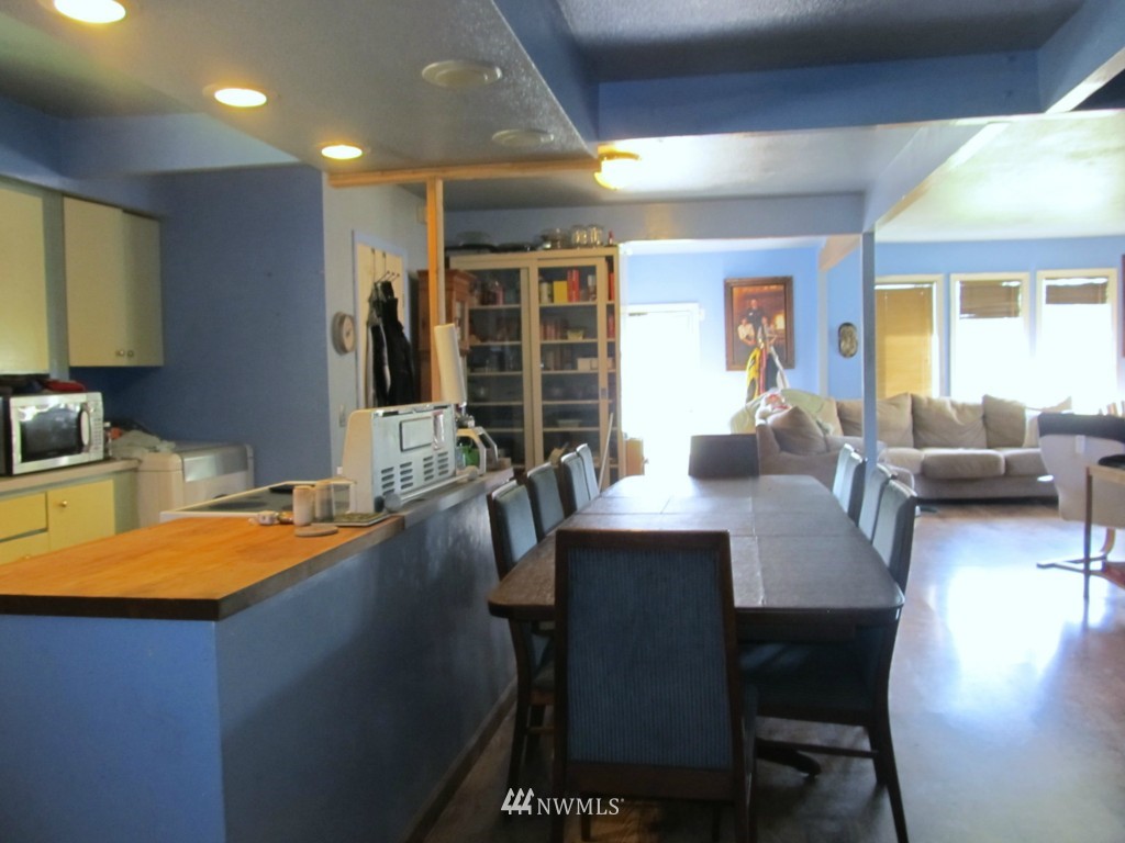 13222 Jordan Road Arlington, WA 98223 - Photo 5 of 25 Gallery Image 5