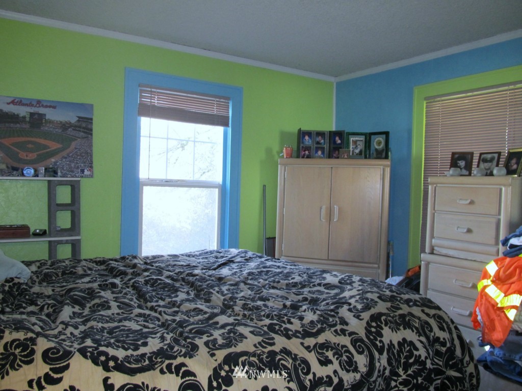 13222 Jordan Road Arlington, WA 98223 - Photo 9 of 25 Gallery Image 9