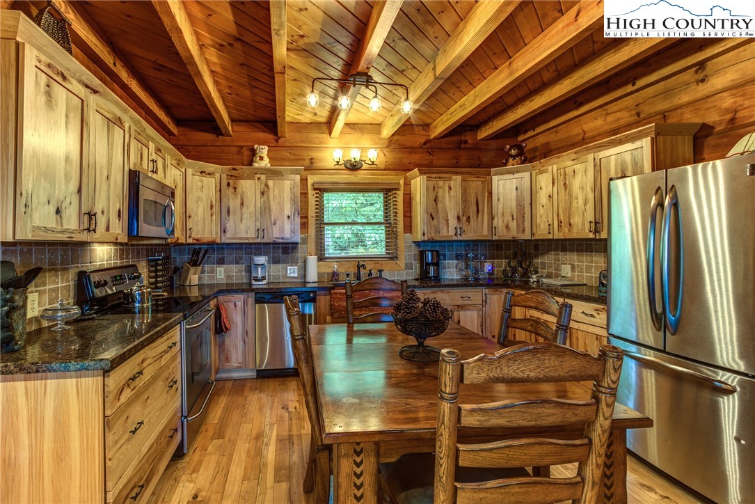 3673 Elk Ridge Road Ferguson, NC 28624 - Photo 5 of 11