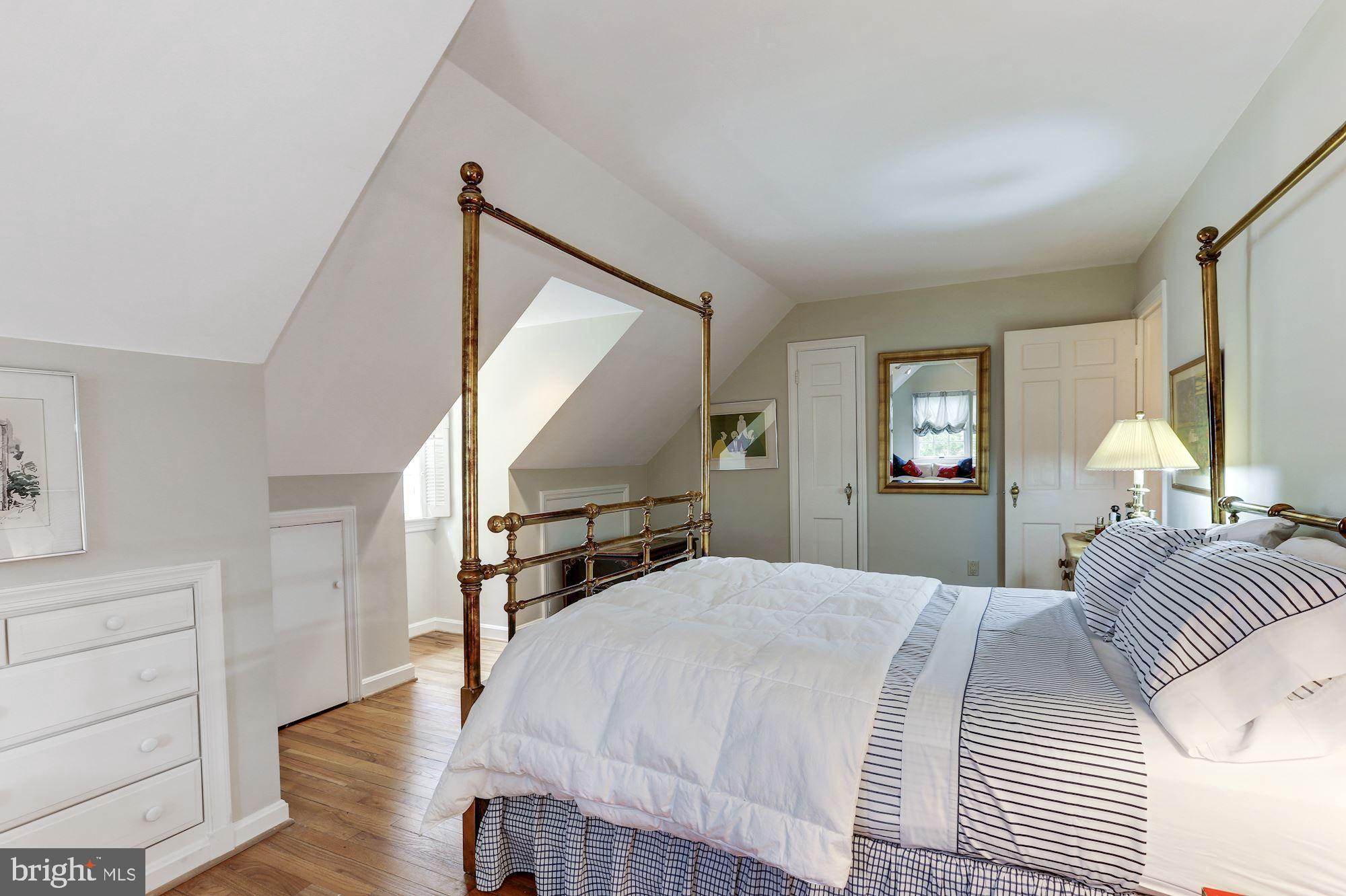 6878 Churchill Road McLean, VA 22101 - Photo 15 of 29 Master Bedroom