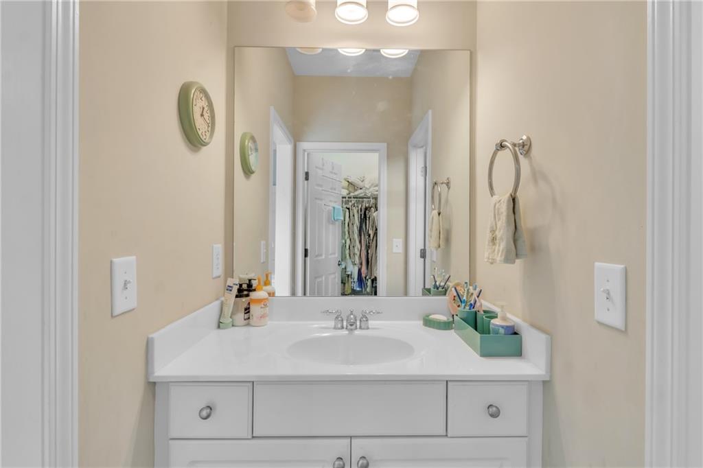 4217 Barnes Meadow Road Southwest Smyrna, GA 30082 - Photo 44 of 98