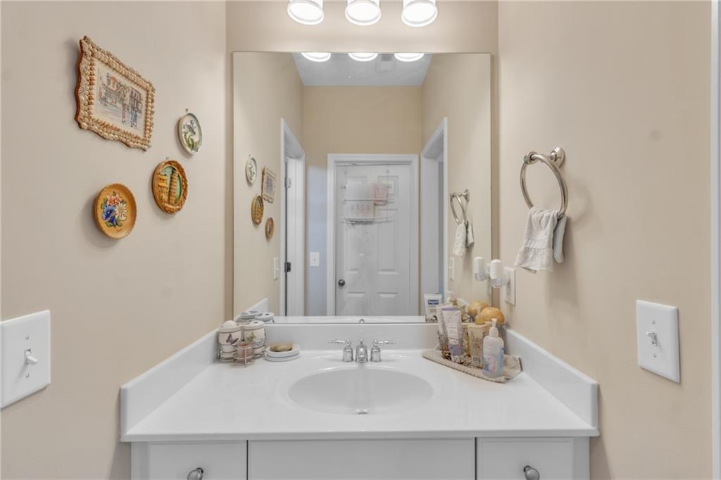 4217 Barnes Meadow Road Southwest Smyrna, GA 30082 - Photo 49 of 98