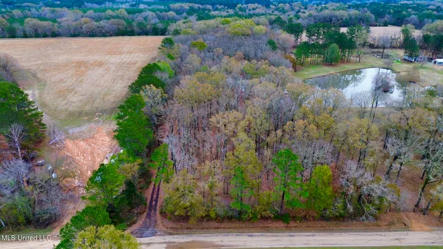 $314,500 | 442 Ratliff Ferry Road, Canton, MS 39046