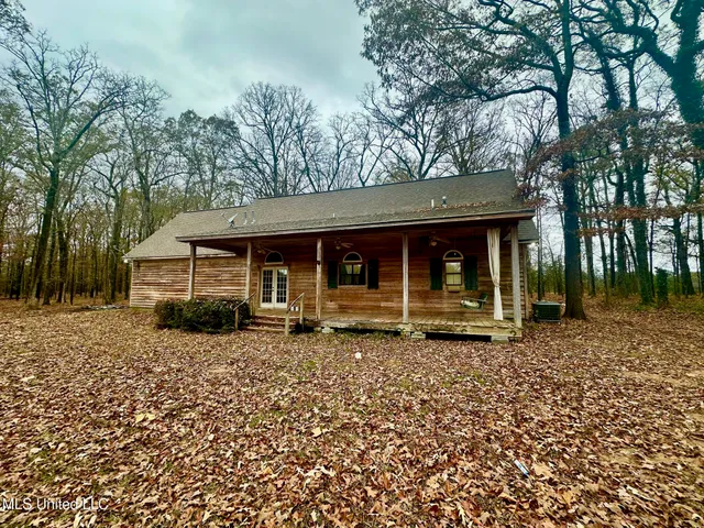 $314,500 | 442 Ratliff Ferry Road, Canton, MS 39046