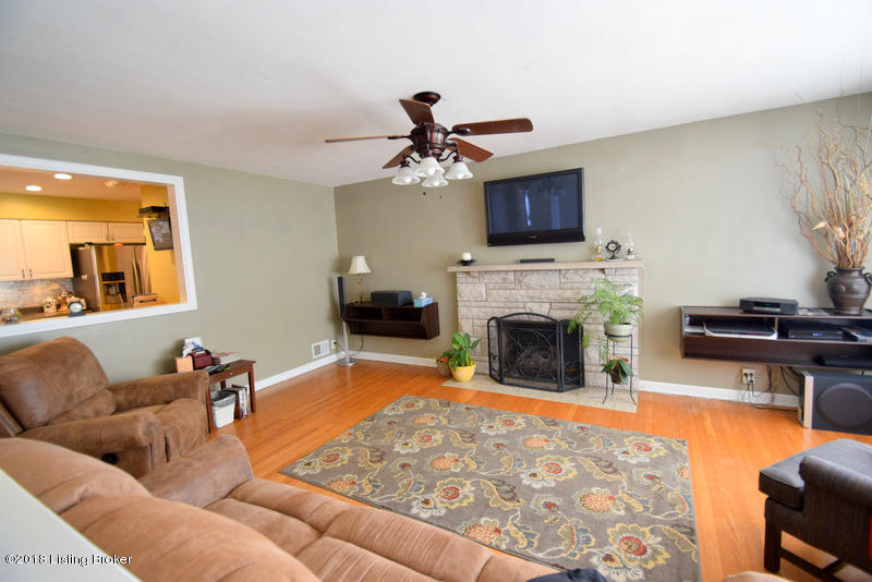 3705 South Park Road Louisville, KY 40219 - Photo 6 of 45 DSC_0042