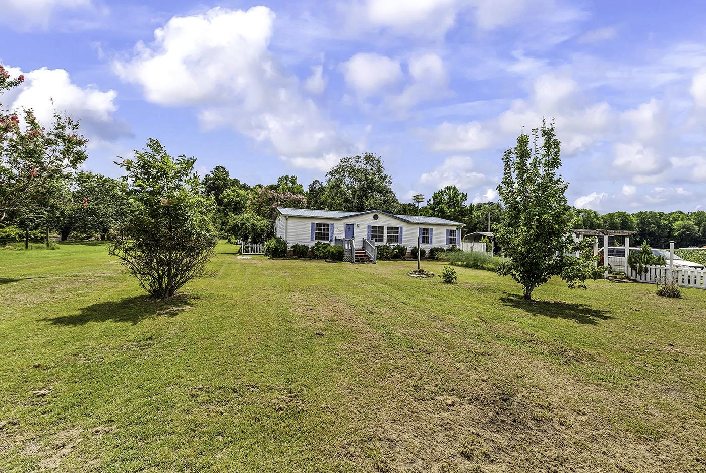 1578 Cay Road Loris, SC 29569 - Photo 3 of 46 Gallery Image 3