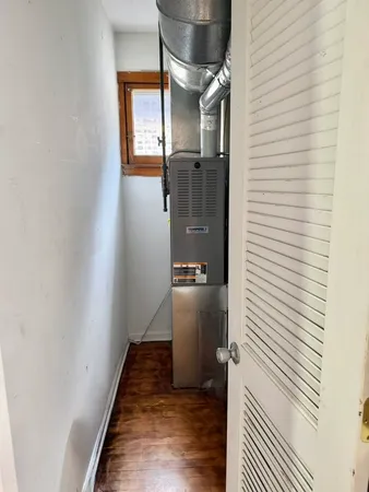 $1,700 | 4727 South Harding Avenue, Unit 2, Chicago, IL 60632