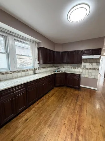 $1,700 | 4727 South Harding Avenue, Unit 2, Chicago, IL 60632