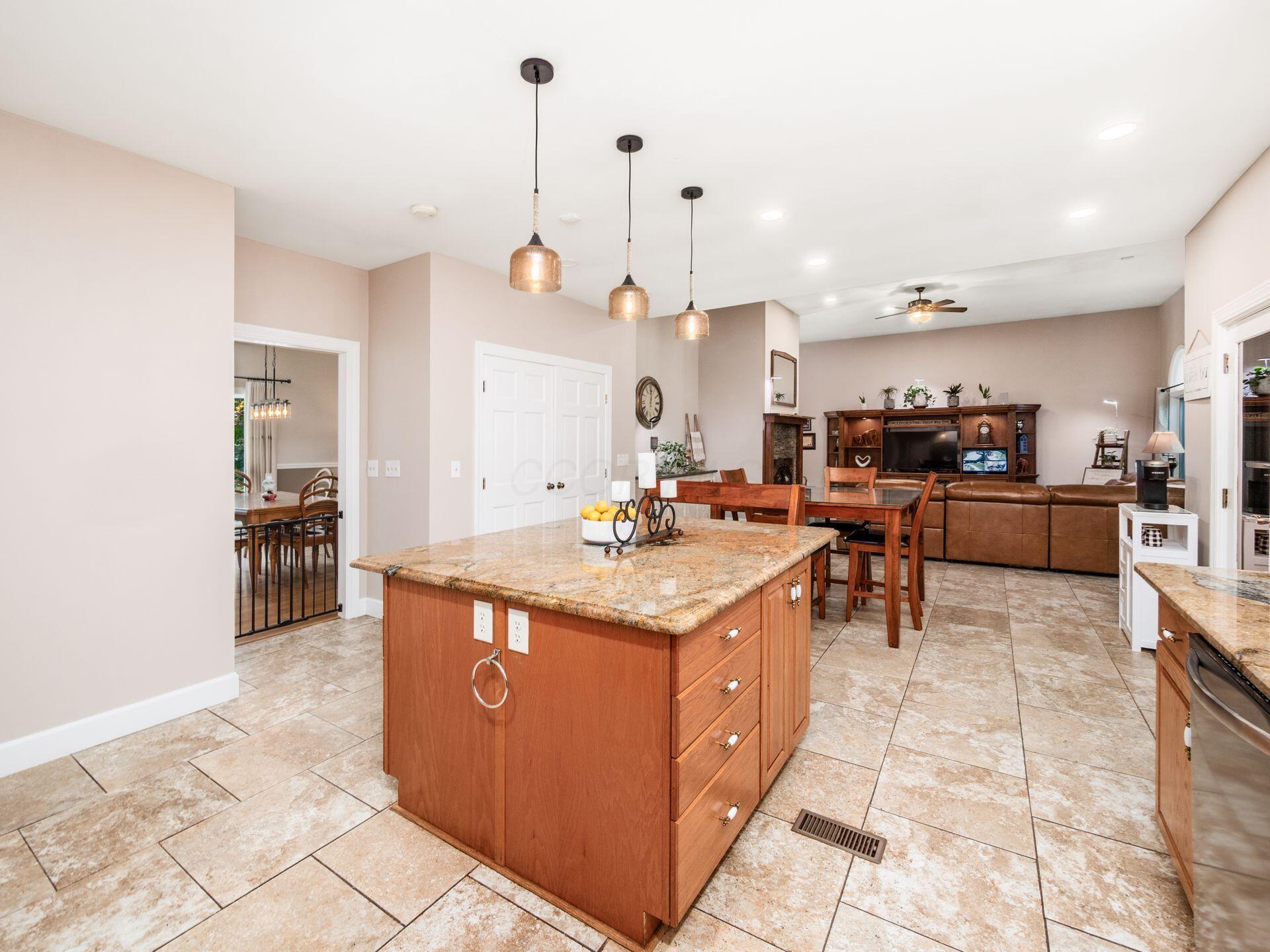 4365 St James Road Waldo, OH 43356 - Photo 20 of 68 Kitchen