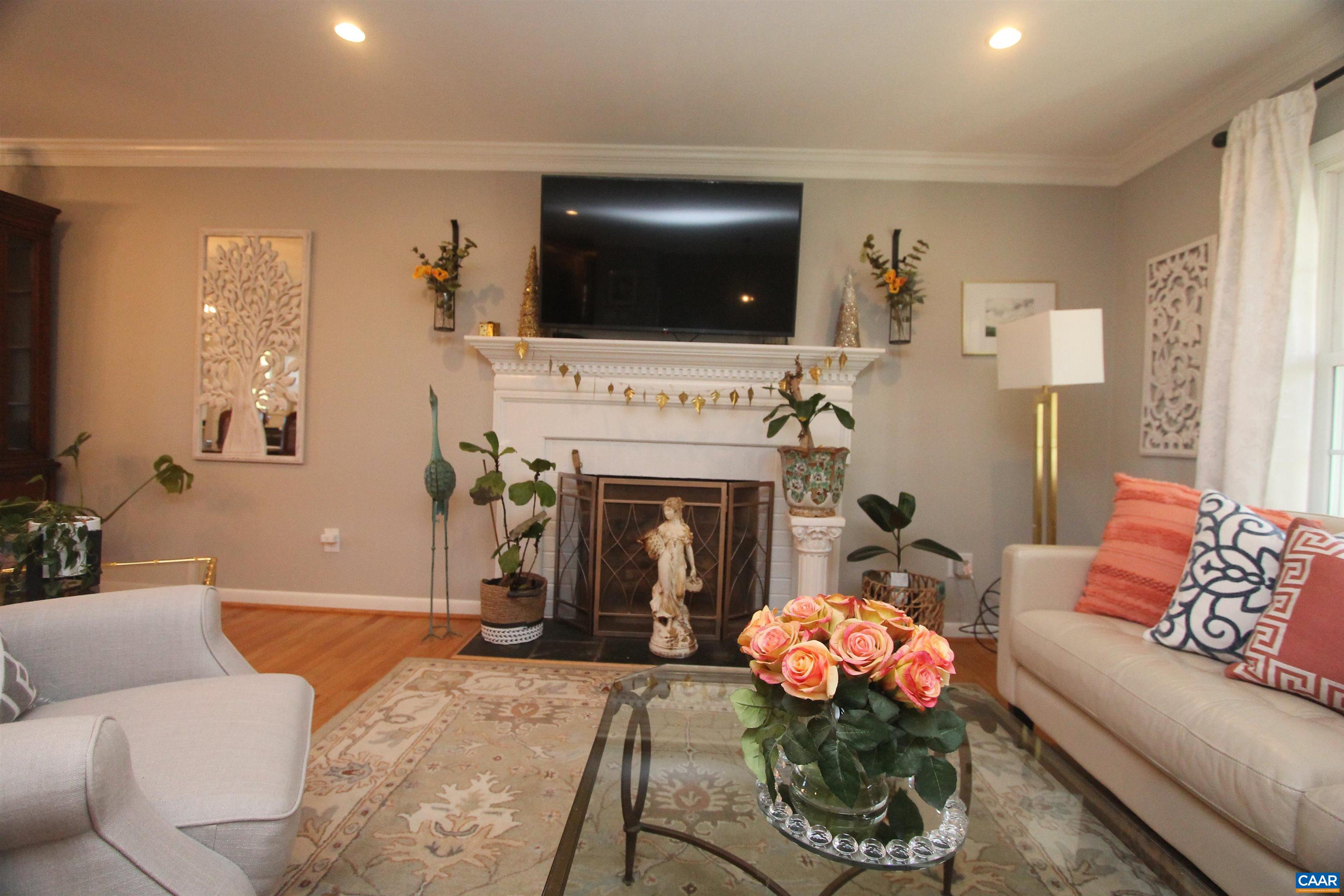 102 Chaucer Road Charlottesville, VA 22901 - Photo 18 of 32 Gallery Image 18