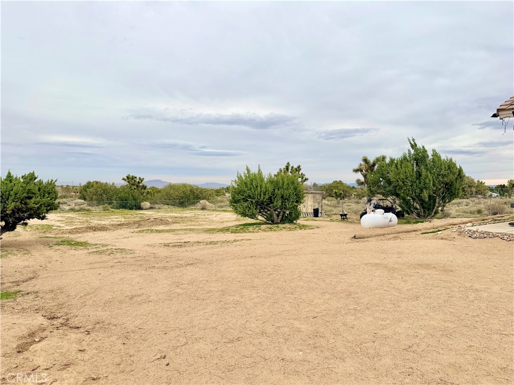 7915 Outpost Road Oak Hills, CA 92344 - Photo 50 of 54 a view of an ocean and beach