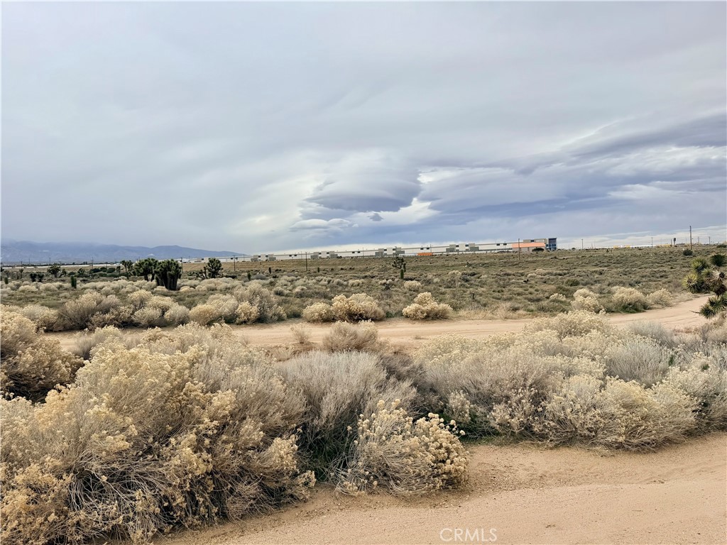 7915 Outpost Road Oak Hills, CA 92344 - Photo 52 of 54 a view of a city