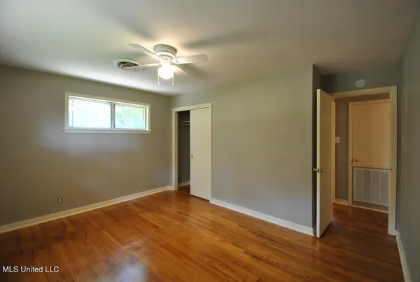 $129,000 | 305 Cottage Drive, Natchez, MS 39120