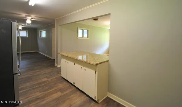 $129,000 | 305 Cottage Drive, Natchez, MS 39120