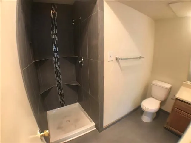 a bathroom with a toilet