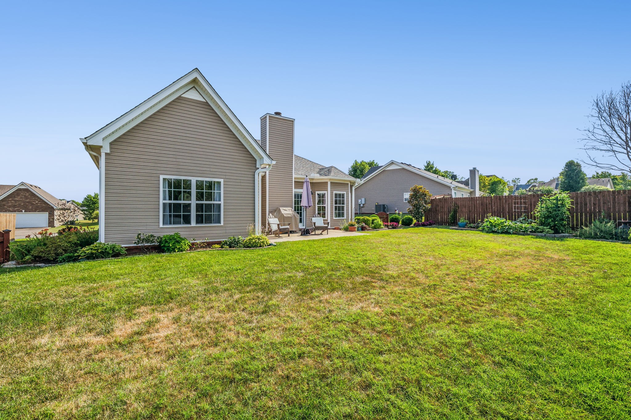4060 Sequoia Trail Spring Hill, TN 37174 - Photo 36 of 41 a front view of house with yard and green space