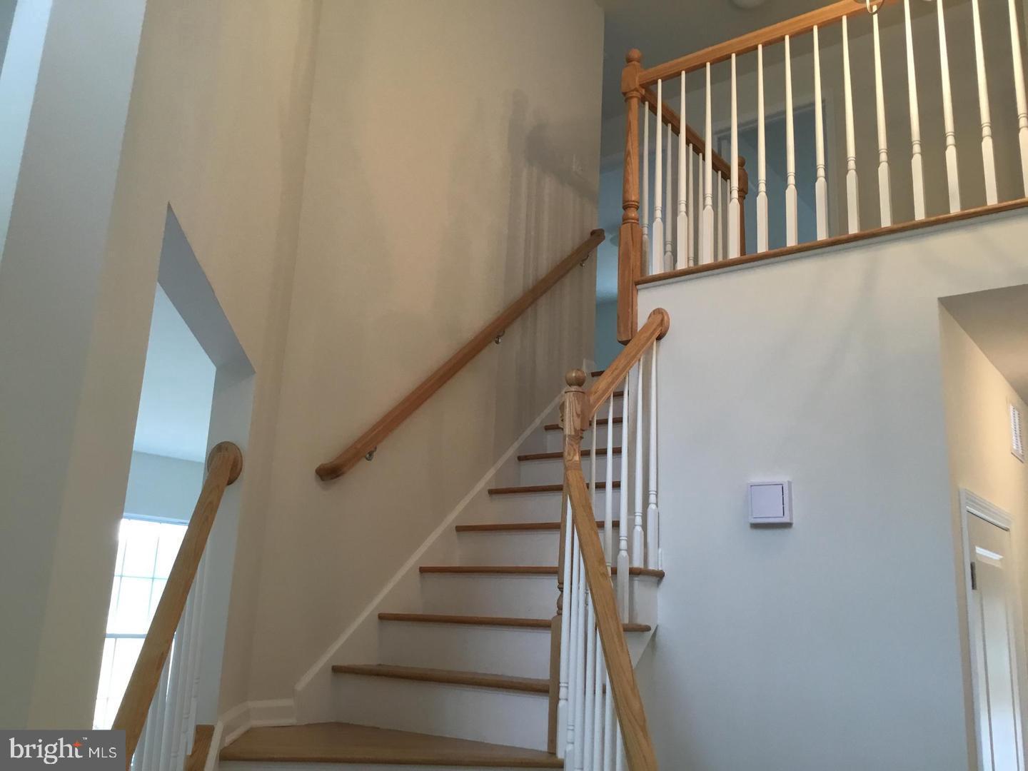 125 Roxboro Road Lawrence Township, NJ 08648 - Photo 8 of 18