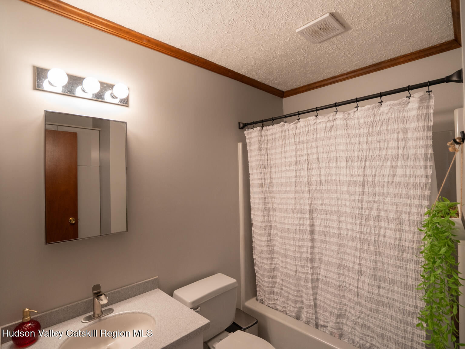 84 Hill Road East Nassau, NY 12062 - Photo 11 of 24 Second Floor Bath