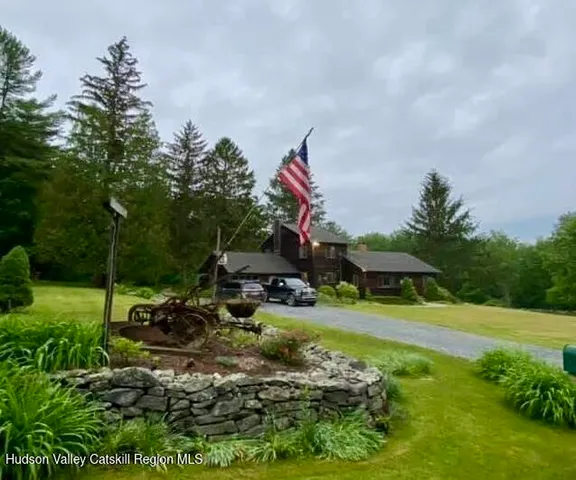 $515,000 | 84 Hill Road, East Nassau, NY 12062