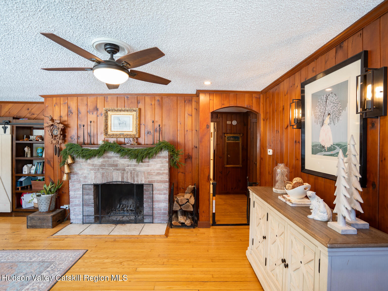 84 Hill Road East Nassau, NY 12062 - Photo 4 of 24 Living Room 2