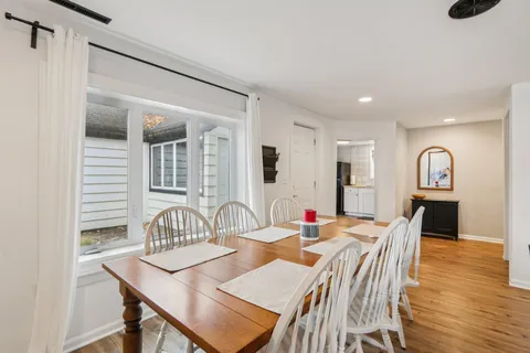 $385,000 | 812 Center Street, Lake Geneva, WI 53147