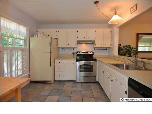7 Wyckham Road Spring Lake Heights, NJ 07762 - Photo 4 of 12 Additional Photo