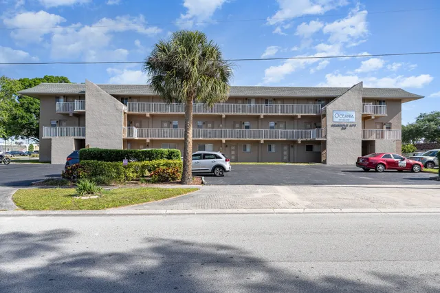 $1,375 | 204 Seminole Avenue West, Unit 14, Melbourne, FL 32901