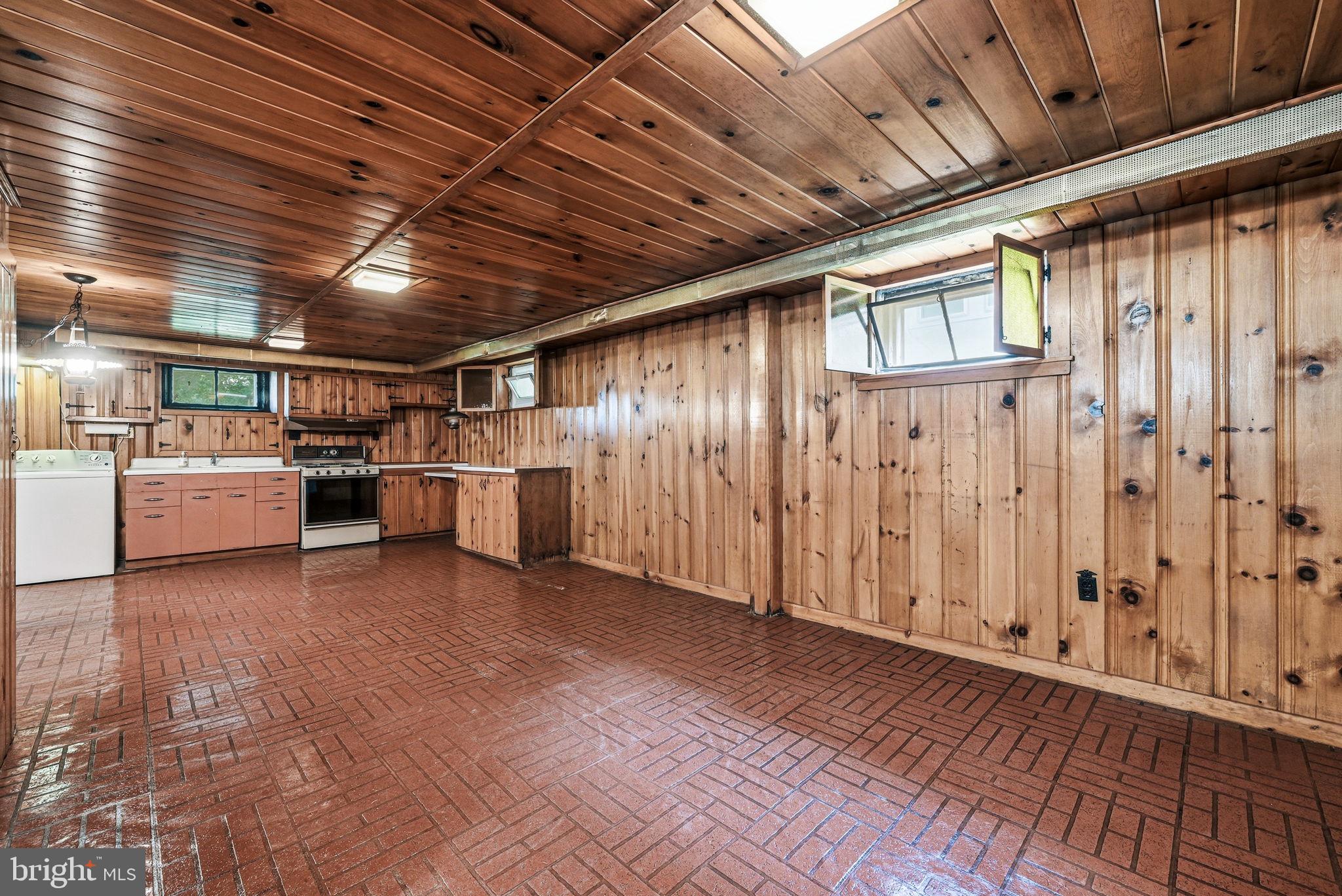 428 Prospect Road Springfield, PA 19064 - Photo 20 of 28 Spacious basement with rustic charm.