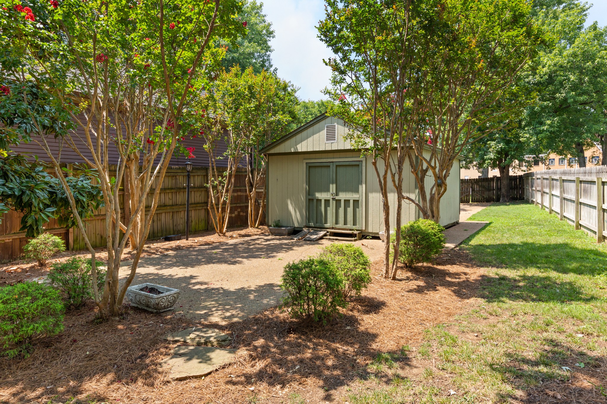 912 South Douglas Avenue Nashville, TN 37204 - Photo 33 of 34 a view of a house with a yard