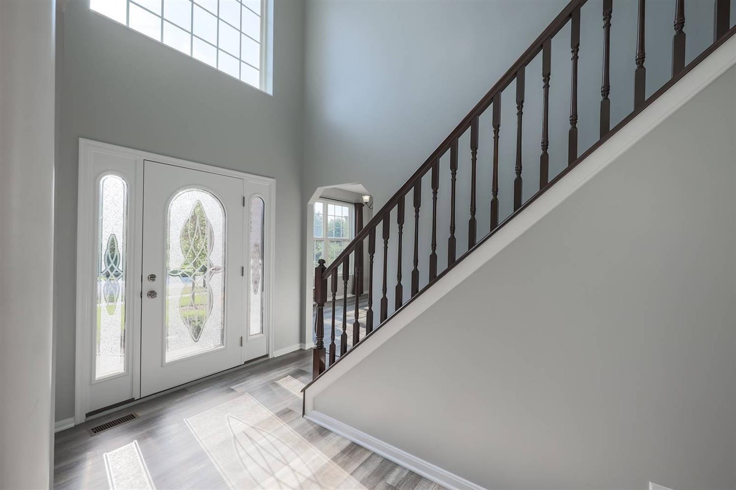 1211 Pond Ridge Circle Hamilton, OH 45013 - Photo 3 of 50 Gallery Image 3