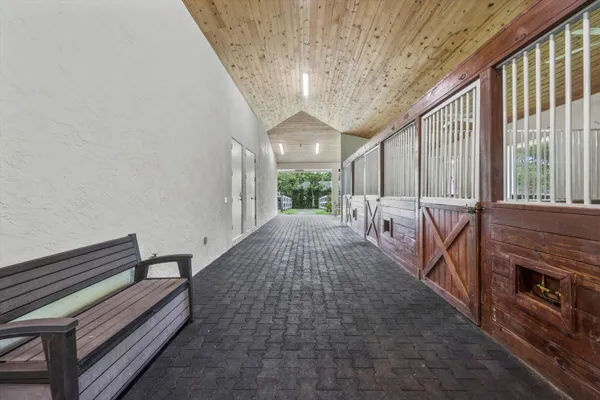 $180,000 | 2439 Appaloosa Trail, Wellington, FL 33414