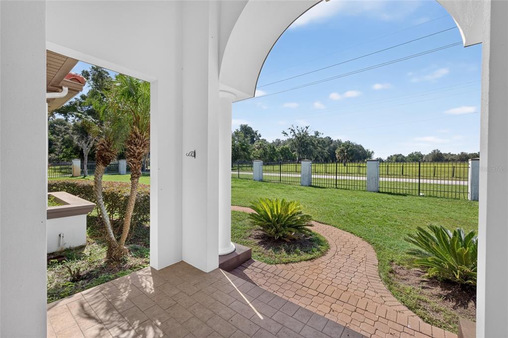 301 Pruett Road Seffner, FL 33584 - Photo 7 of 63 Gallery Image 7